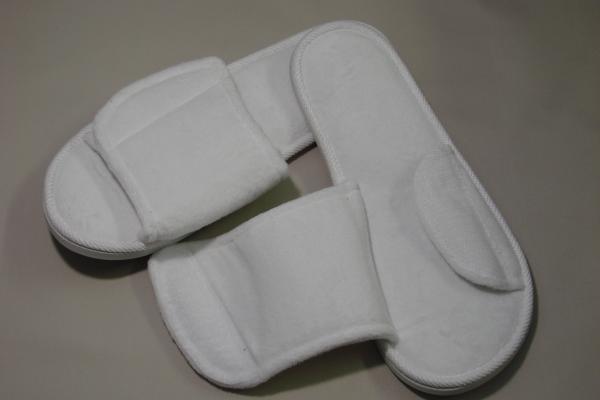 Slipper Open Toe Velour + Velcro